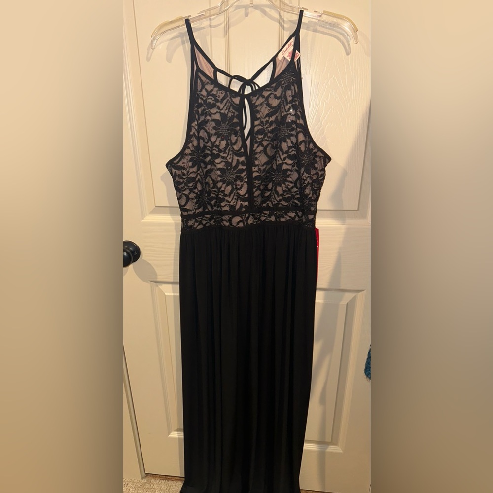 Candalite black floor length evening dress